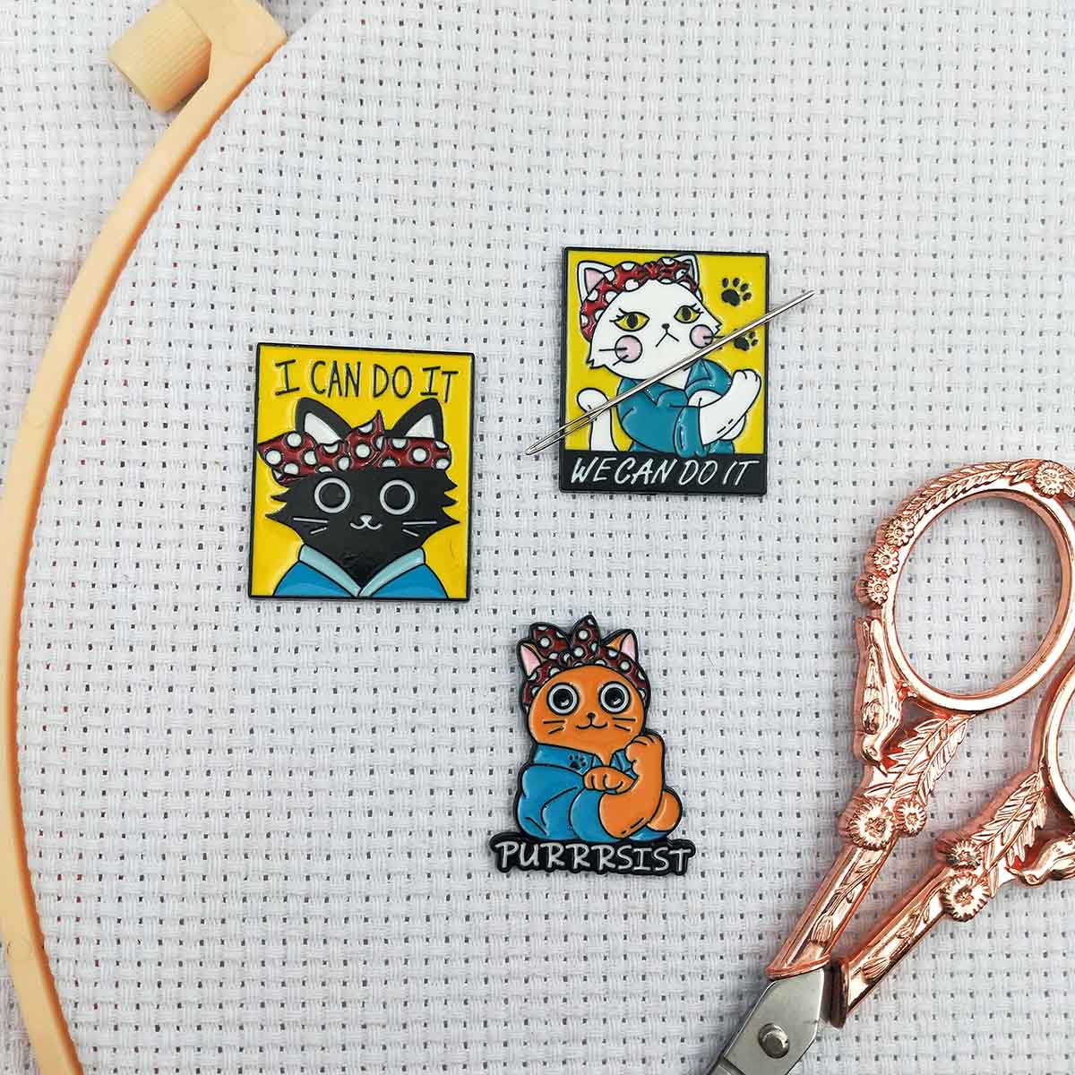 Needle Minder Magnet - クロスステッチニードルマインダーマグネット、コミックスタイルの猫ニードルキーパー（刺繍用）、針仕事用アクセサリーギフト、ニードルナニー