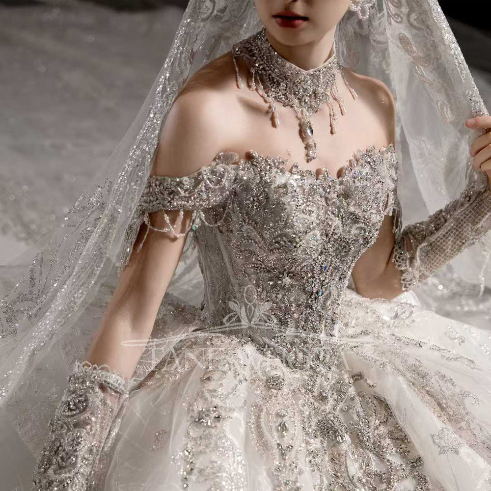 ラグジュアリーなオフショルダー ビーズとラインストーンのボー - Embroidery Organza のレビューと価格