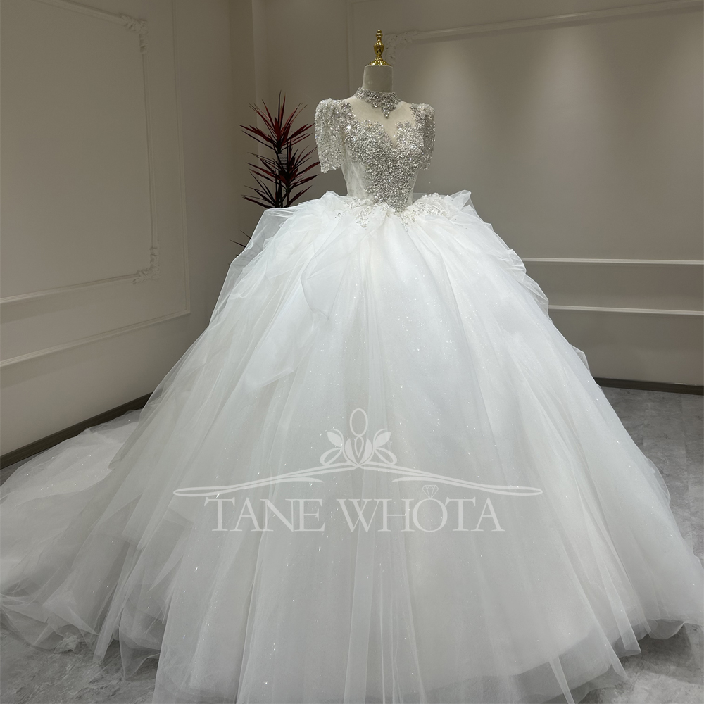 女性用ウェディングドレス Oネック 半袖 レースアップ キー - Embroidery Organza のレビューと価格