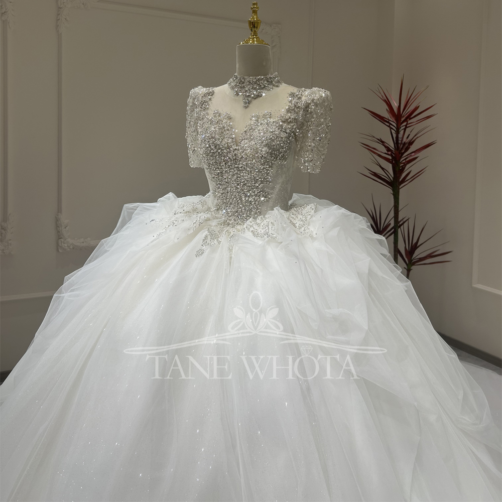 女性用ウェディングドレス Oネック 半袖 レースアップ キー - Embroidery Organza のレビューと価格