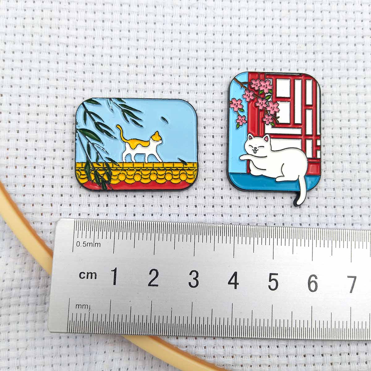かわいい猫の磁気針立て、クロスステッチ用、子猫の針ホルダー、 - Needle Minder Magnet のレビューと価格